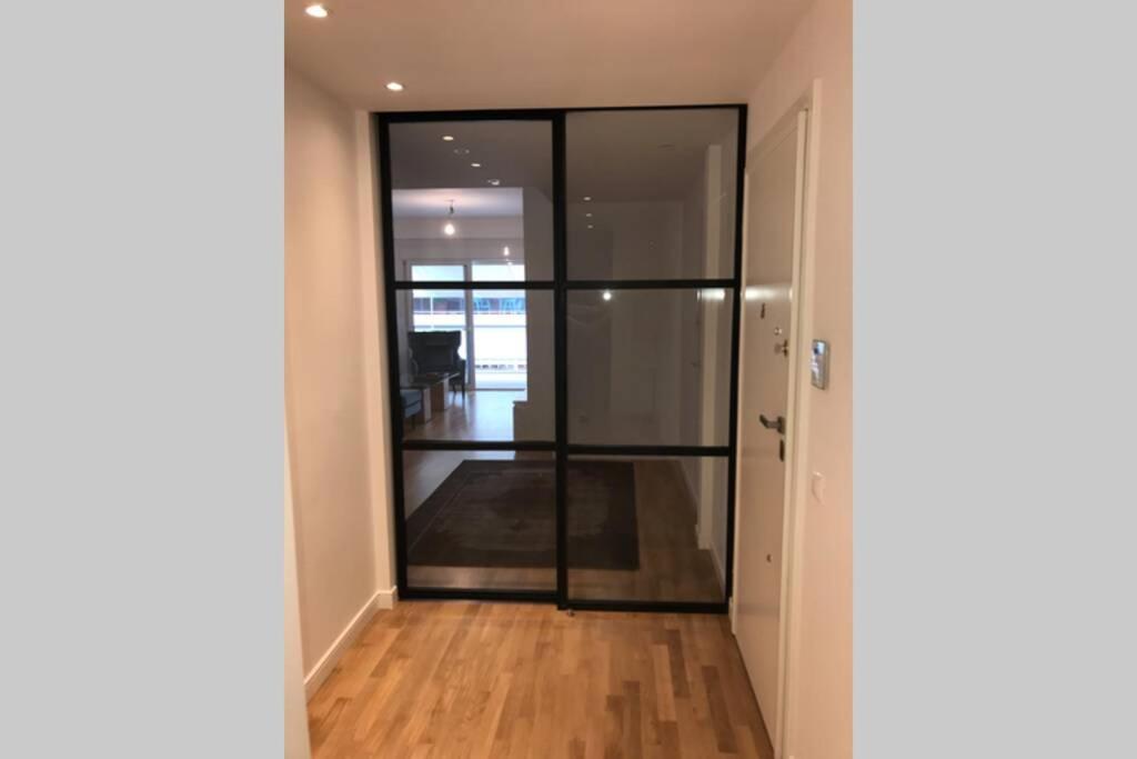 Luxury 2 Bedroom 2 Bathroom Flat In Kolonaki ! *