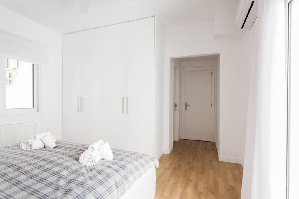 Luxury 2 Bedroom 2 Bathroom Flat In Kolonaki ! Athens