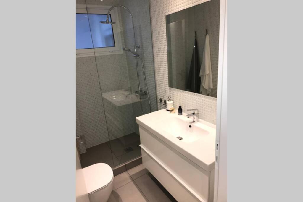 Luxury 2 Bedroom 2 Bathroom Flat In Kolonaki ! * Athens