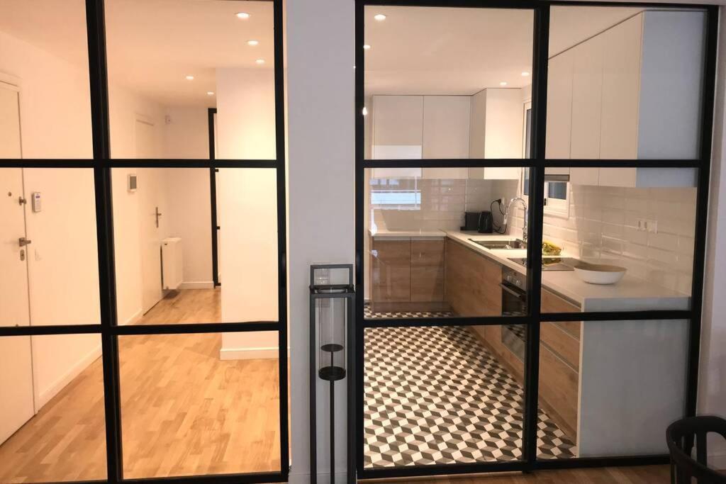 Luxury 2 Bedroom 2 Bathroom Flat In Kolonaki ! Apartmán