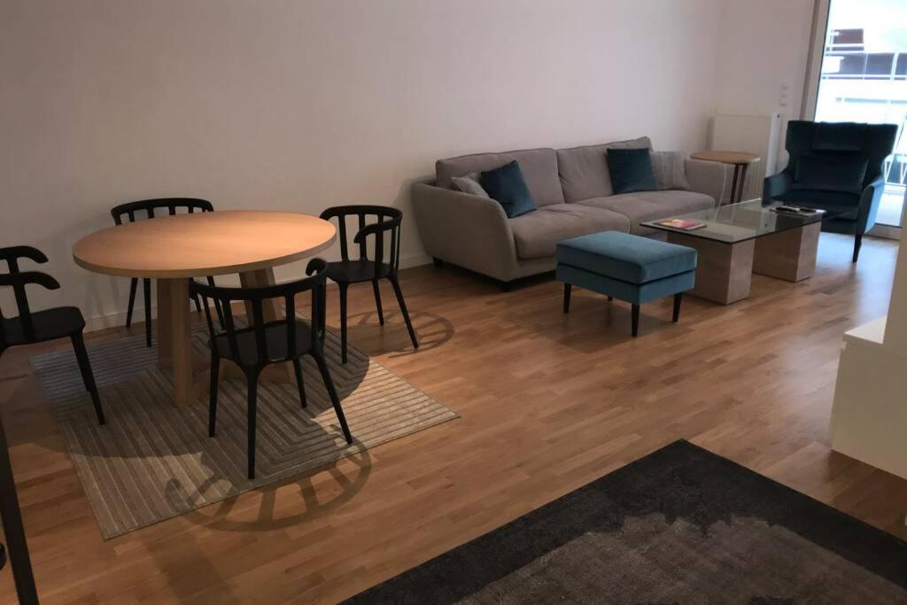 Luxury 2 Bedroom 2 Bathroom Flat In Kolonaki ! Athens