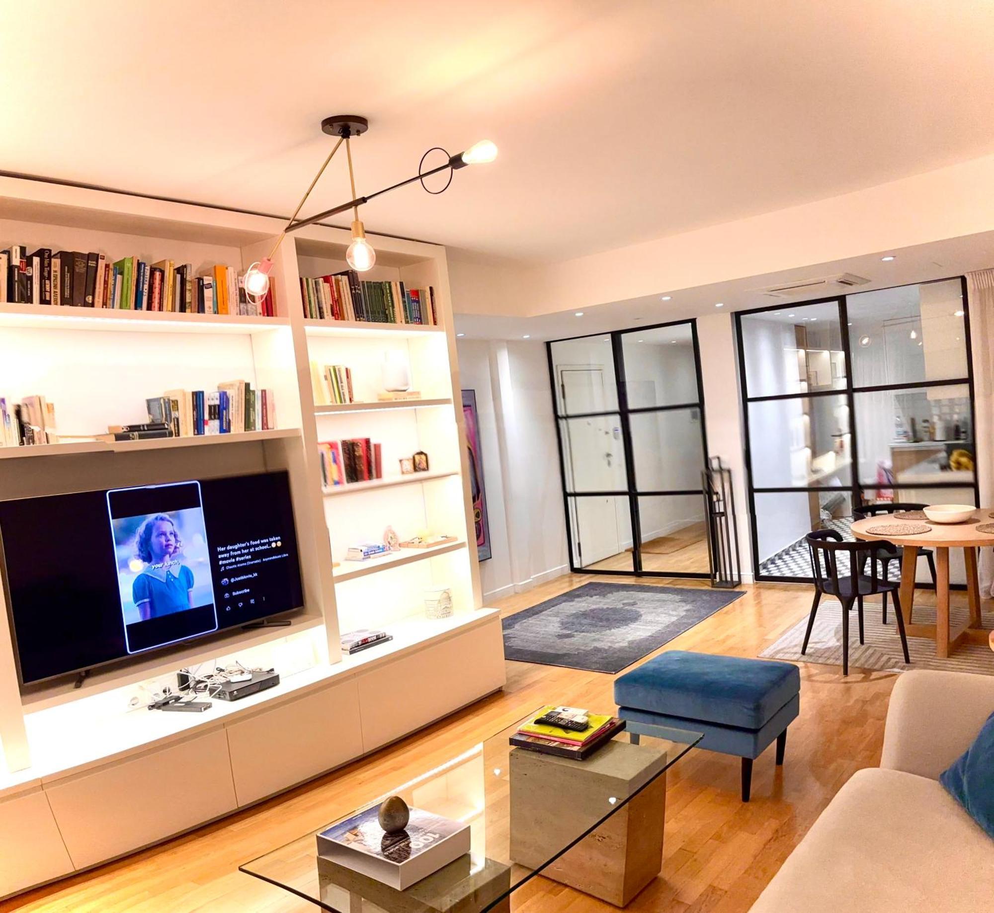 Luxury 2 Bedroom 2 Bathroom Flat In Kolonaki ! * Athens